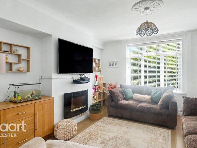House for sale in Old Wharf, City Of Leicester