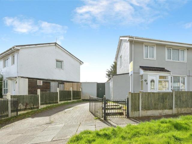 House for sale in New Parks, Old Wharf