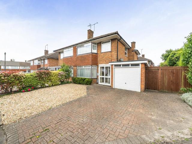 House for sale in Dunstable, Bedfordshire