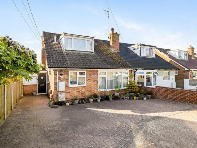 House for sale in Elvington, Ash