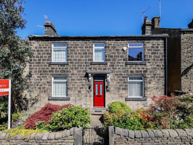House for sale in Yeadon, West Yorkshire