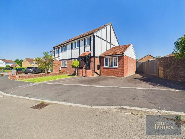 House for sale in Falcon Lodge, Wales