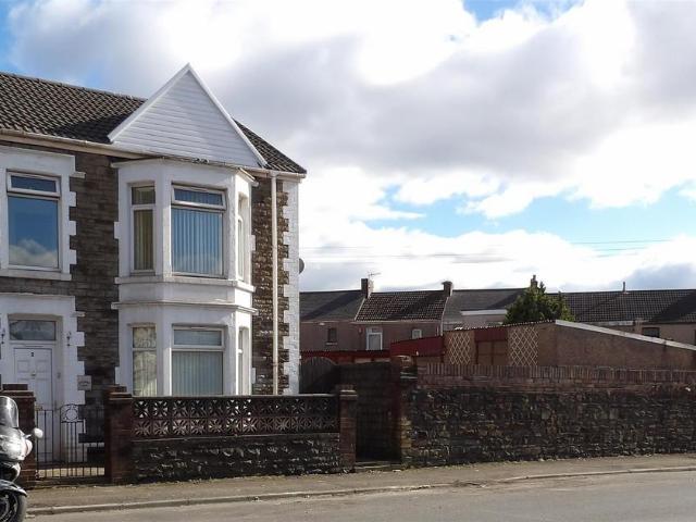 House for sale in Port Talbot, Velindre