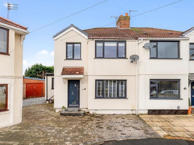 House for sale in Farnworth, Widnes