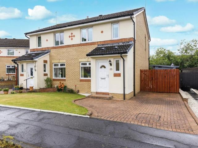 House for sale in Dykebar, Glenburn