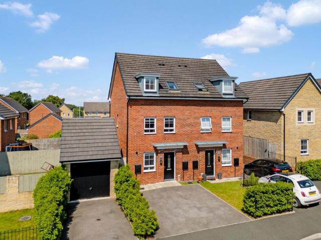 House for sale in Greenheys, Greater Manchester