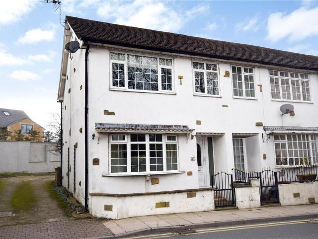 House for sale in Barwick in Elmet and Scholes, Barwick In Elmet