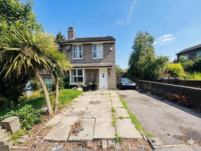 House for sale in Burley, West Yorkshire