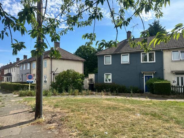 House for sale in New Parks, Leicester
