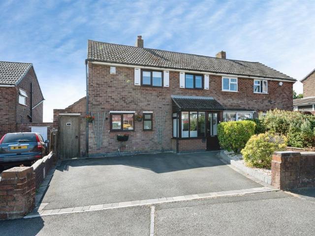 House for sale in Tividale, West Midlands