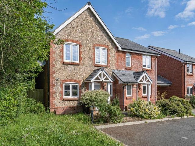 House for sale in Bolton Low Houses, Hampshire