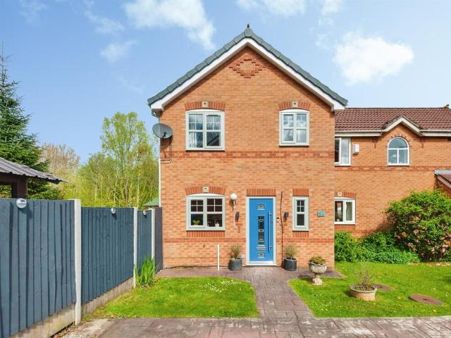 House for sale in Palacefields, Halton