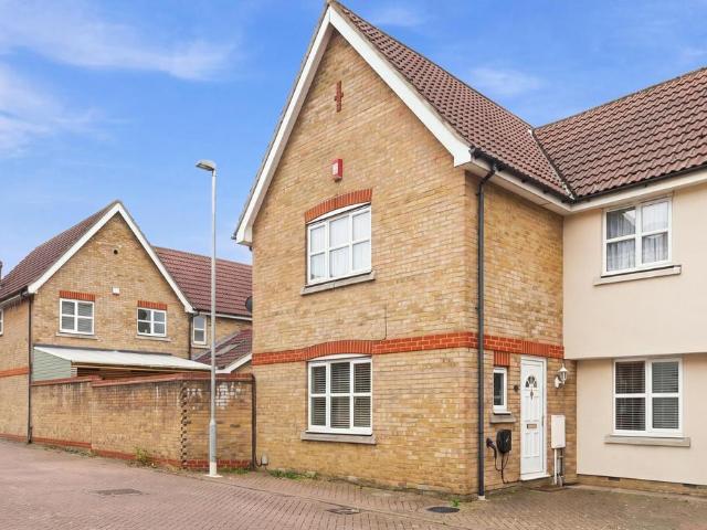 House for sale in South Ockendon, Essex