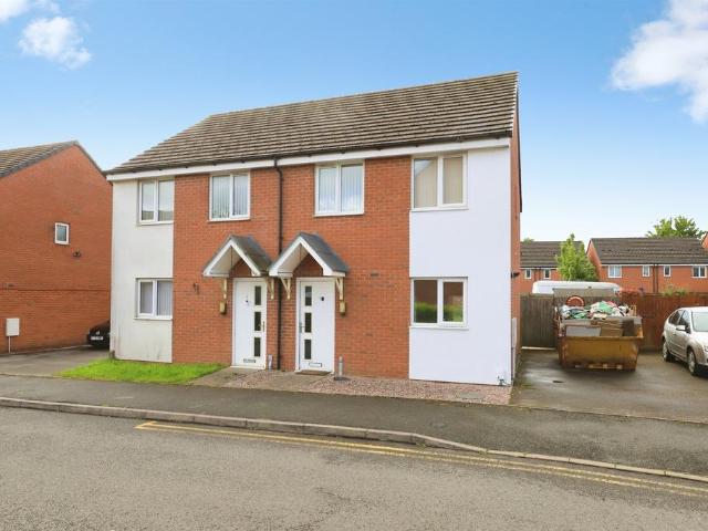 House for sale in Goldthorn Park, West Midlands