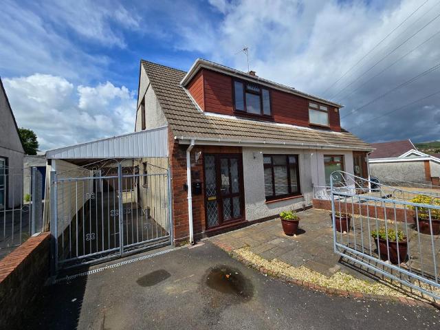 House for sale in Nangreaves, Wales