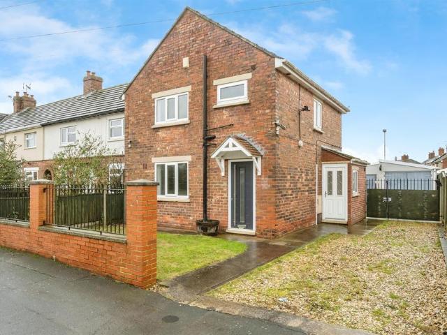 House for sale in Moorends, South Yorkshire