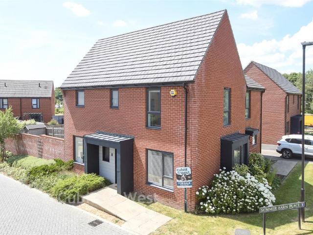 House for sale in Slaugham, Perryfields