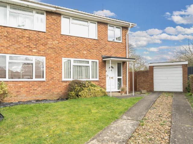 House for sale in Bedgrove, Aylesbury