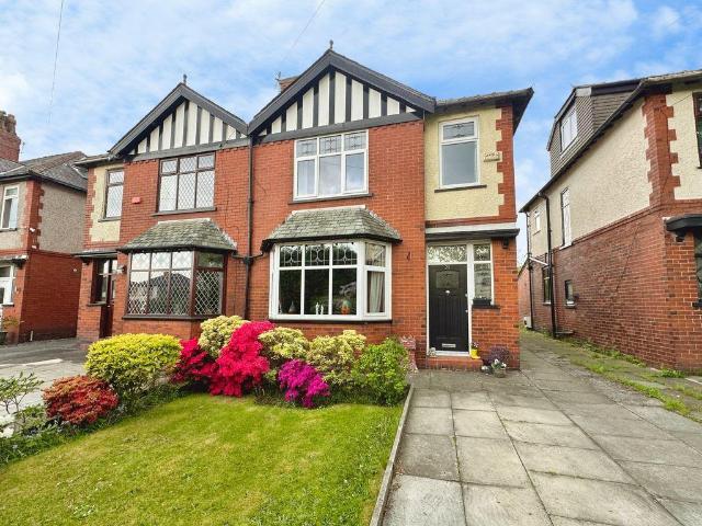 House for sale in Starling, Bury