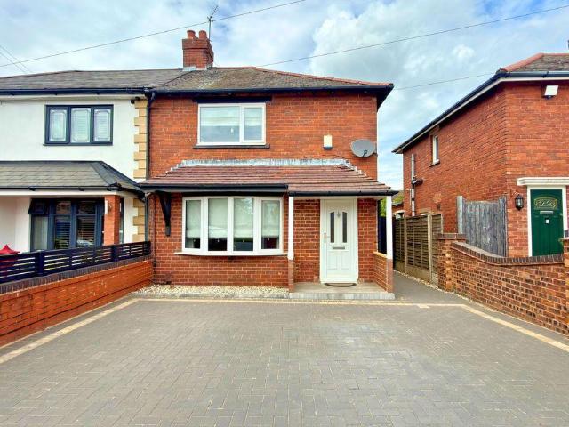 House for sale in Holly Bank, Aldridge