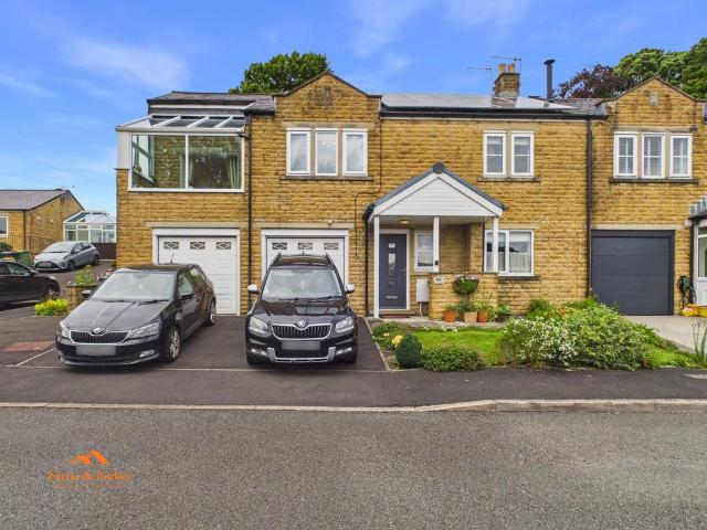 House for sale in Winewall, Higherford
