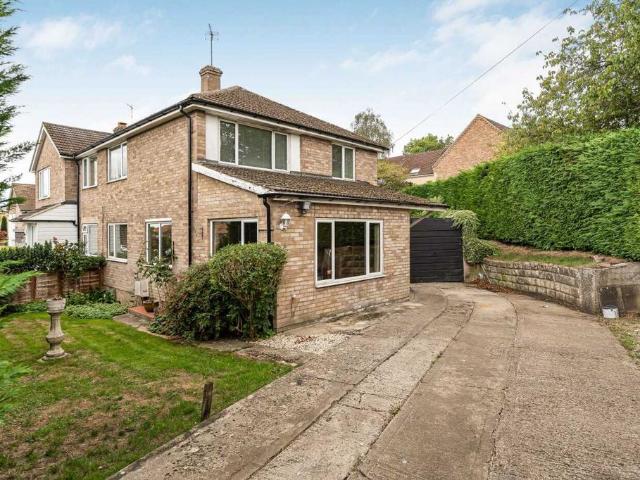 House for sale in Wheatley, South Oxfordshire