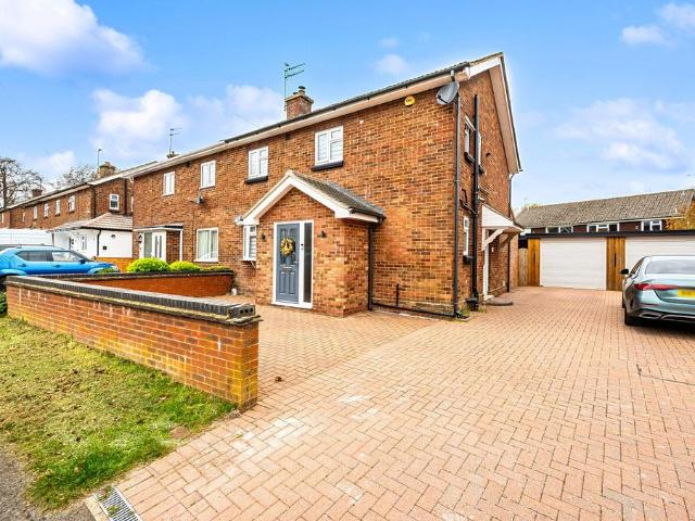 House for sale in Dunstable, Bedfordshire