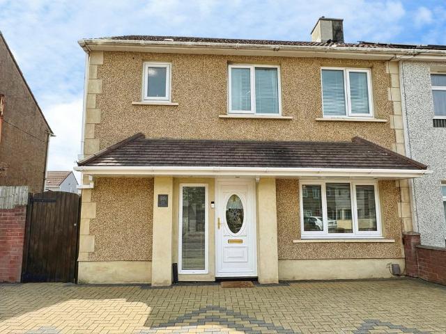 House for sale in Sandfields West, Aberavon