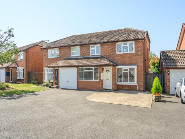 House for sale in Blackhills, Surrey