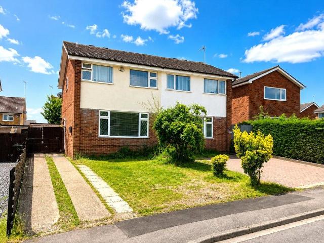 House for sale in Rushden