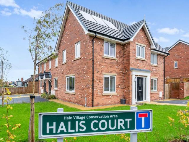 House for sale in Hale