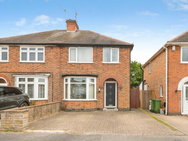 House for sale in Pinfold, Leicestershire