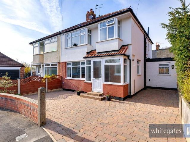 House for sale in Allerton, Calderstones