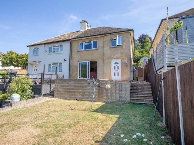 House for sale in Thrupp, School House