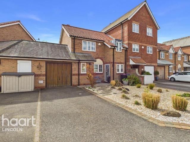 House for sale in Burton Waters, Ingleby