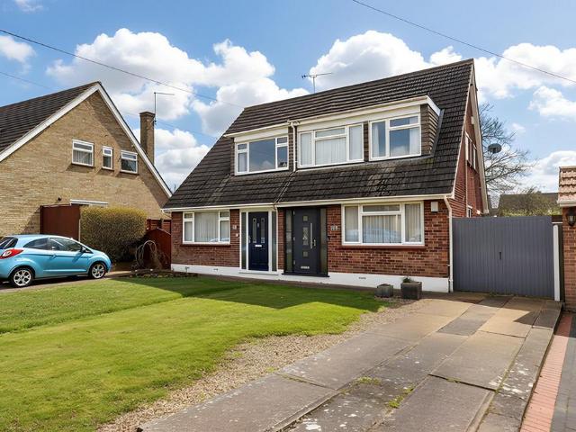 House for sale in Little Burstead, Billericay