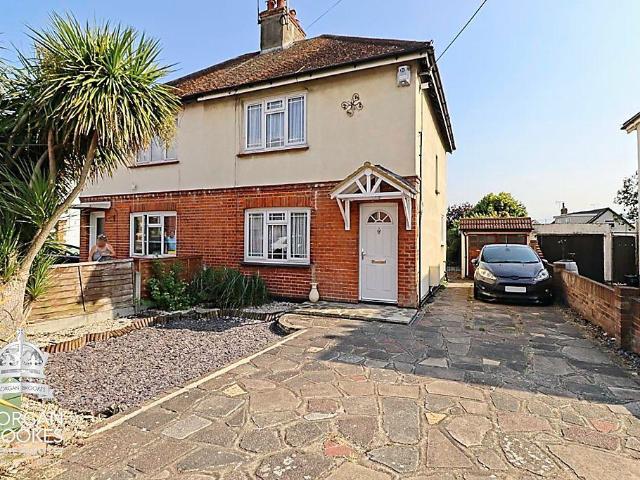 House for sale in South Benfleet, Essex