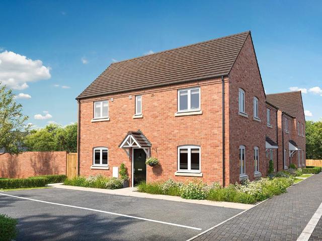House for sale in Houghton Regis, Bedfordshire