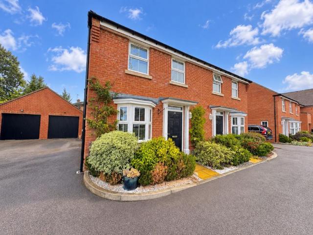House for sale in Swanmore, Hampshire