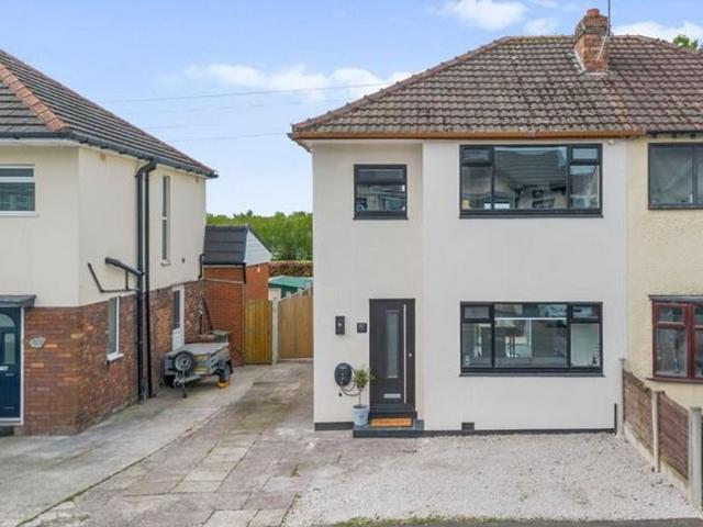 House for sale in Wargrave, Newton-le-willows