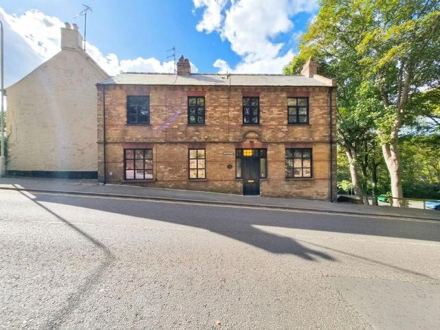 House for sale in Scalby Mills, Kepwick