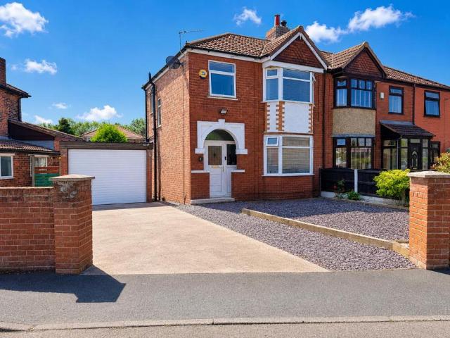 House for sale in Greenheys, Greater Manchester
