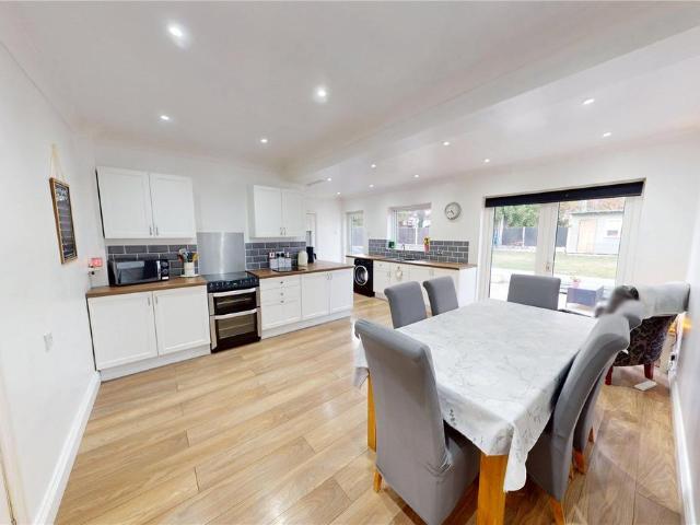 House for sale in East Tilbury, Essex