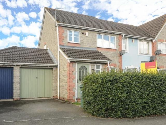 House for sale in Greater Leys, The Slade