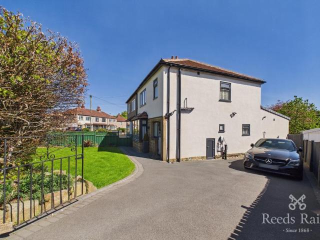 House for sale in Salendine Nook, West Yorkshire