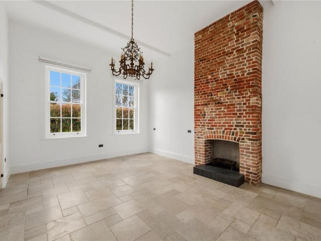 House for sale in Greater London