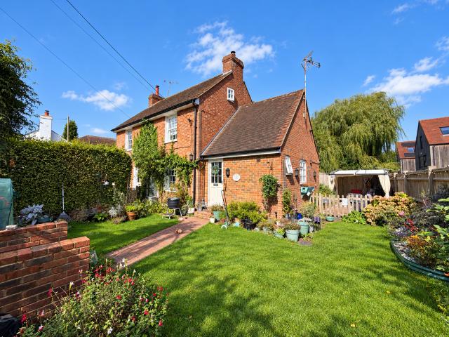 House for sale in Appledore, Ashford