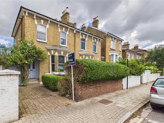 House for sale in Herne Hill, Greater London