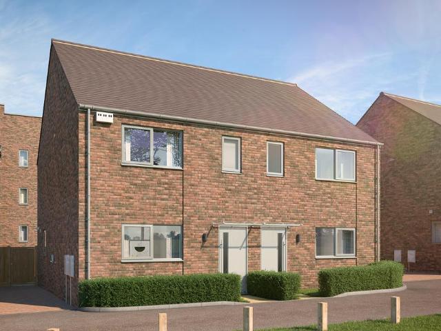 House for sale in Harold Hill, Greater London