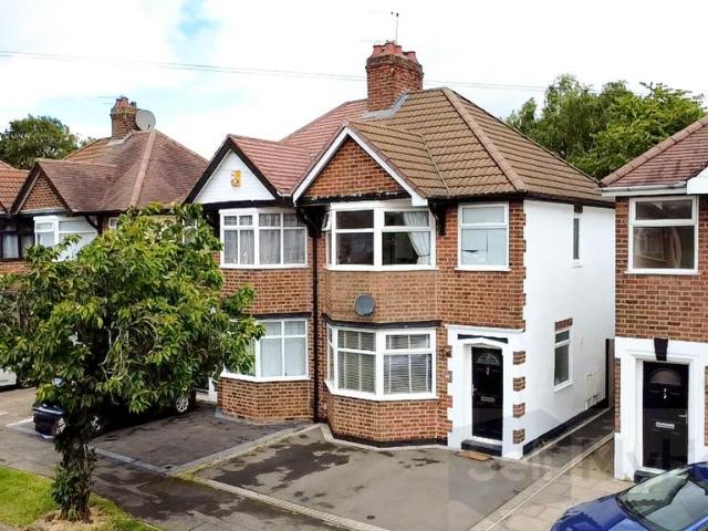 House for sale in Camp Hill, Warwickshire